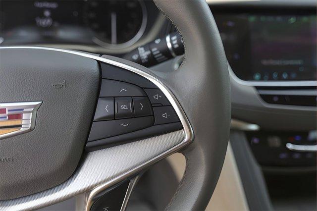 used 2020 Cadillac XT5 car, priced at $25,798