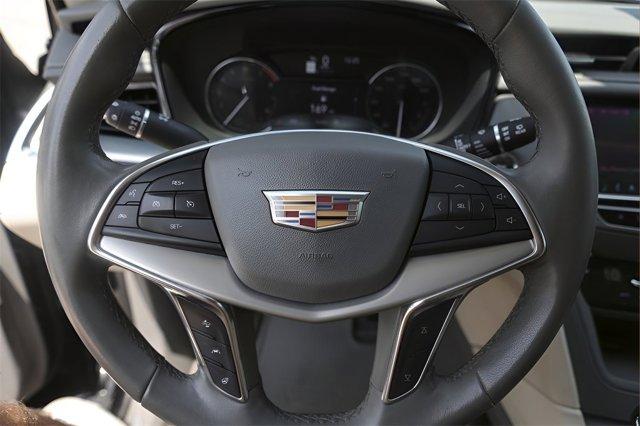 used 2020 Cadillac XT5 car, priced at $25,798