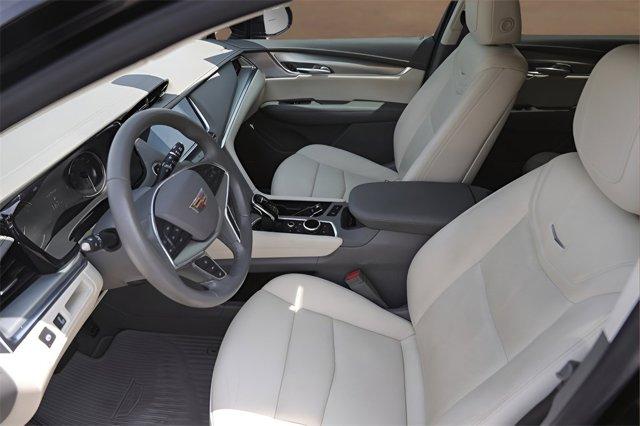 used 2020 Cadillac XT5 car, priced at $25,798