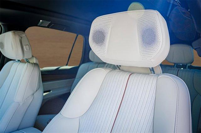 new 2026 Cadillac VISTIQ car, priced at $79,890