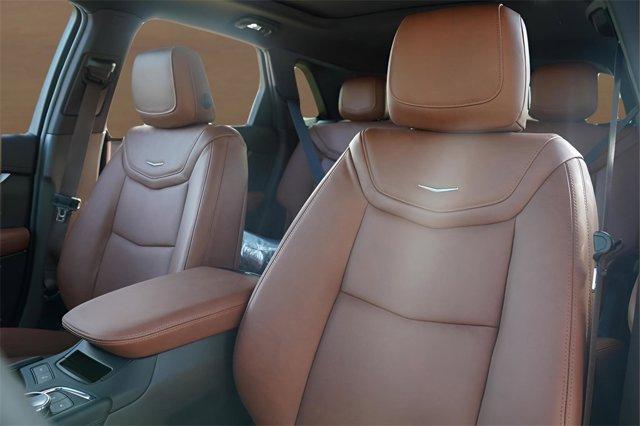 new 2025 Cadillac XT5 car, priced at $61,255