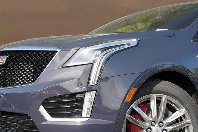 new 2025 Cadillac XT5 car, priced at $61,255