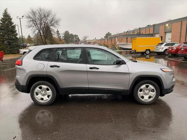 used 2014 Jeep Cherokee car, priced at $13,799