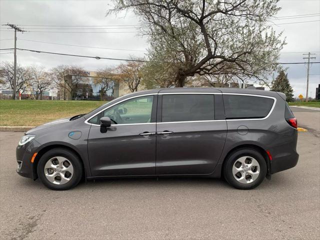 used 2019 Chrysler Pacifica Hybrid car, priced at $24,788