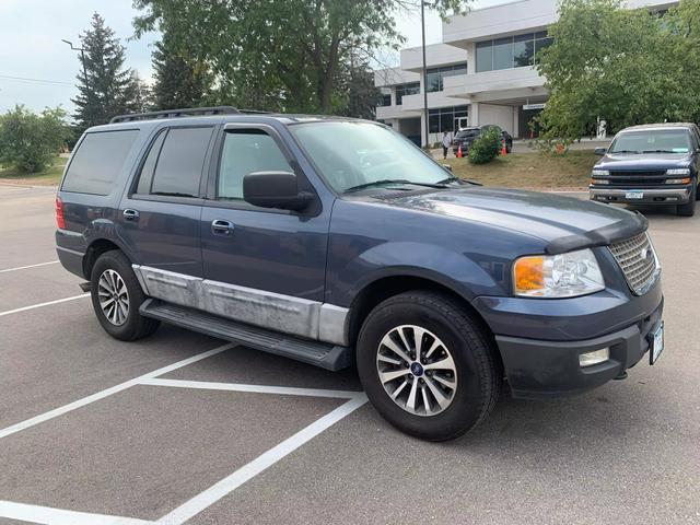 used 2005 Ford Expedition car, priced at $4,216