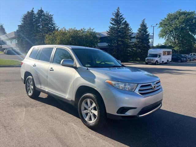 used 2012 Toyota Highlander car, priced at $12,941