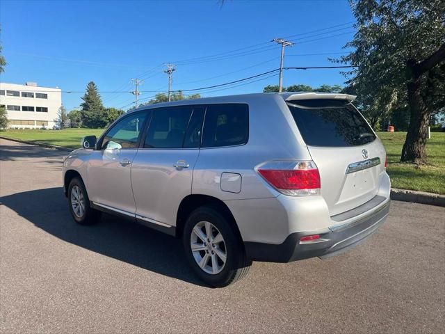 used 2012 Toyota Highlander car, priced at $12,941