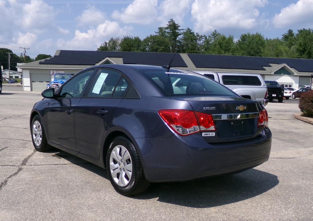 used 2014 Chevrolet Cruze car, priced at $7,900