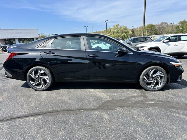 new 2025 Hyundai Elantra car, priced at $31,550