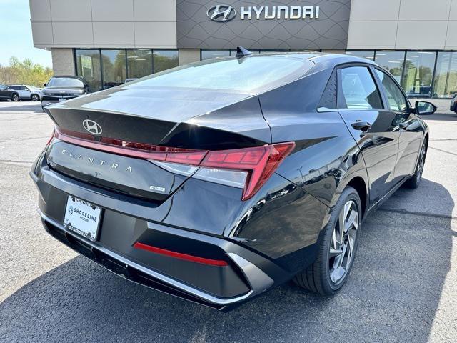 new 2025 Hyundai Elantra car, priced at $31,550