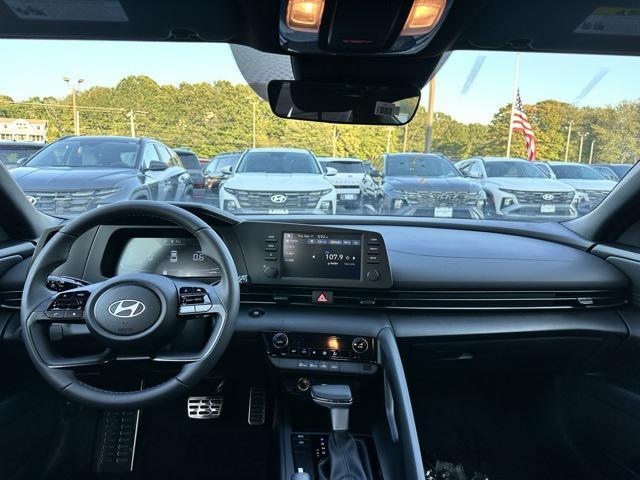 new 2025 Hyundai Elantra car, priced at $25,160