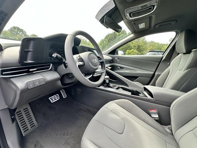 new 2025 Hyundai Elantra car, priced at $25,675