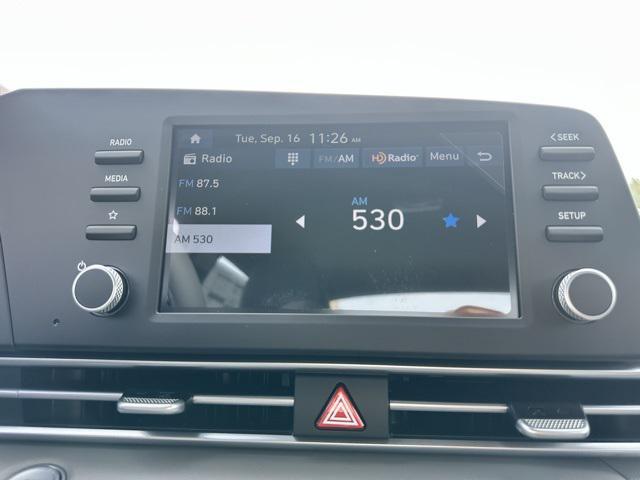 new 2025 Hyundai Elantra car, priced at $25,675