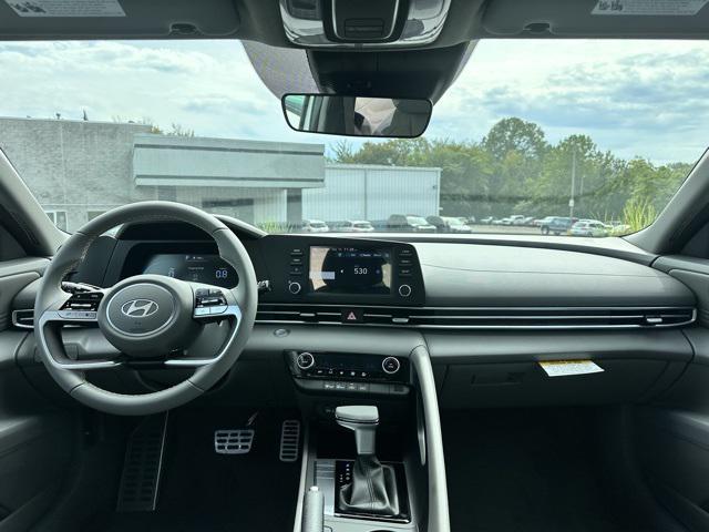 new 2025 Hyundai Elantra car, priced at $25,675