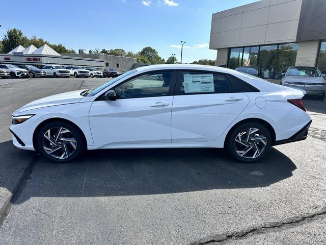 new 2025 Hyundai Elantra car, priced at $25,675