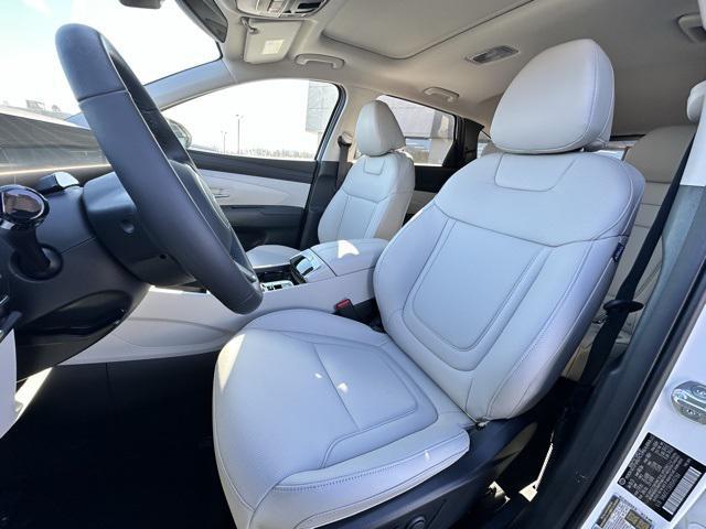 new 2025 Hyundai Tucson car, priced at $37,050