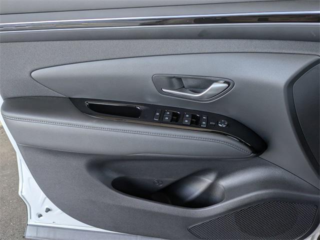 new 2024 Hyundai TUCSON Hybrid car, priced at $37,570
