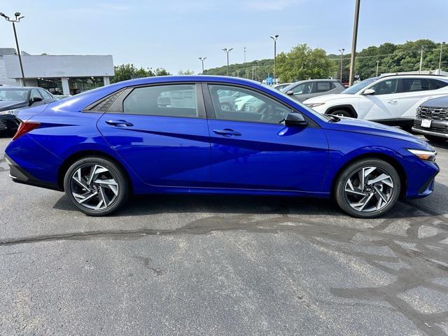 new 2025 Hyundai Elantra car, priced at $29,255