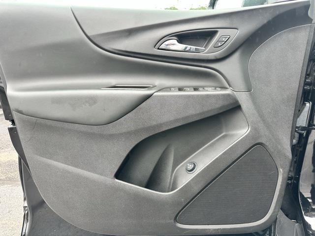 used 2024 Chevrolet Equinox car, priced at $23,492