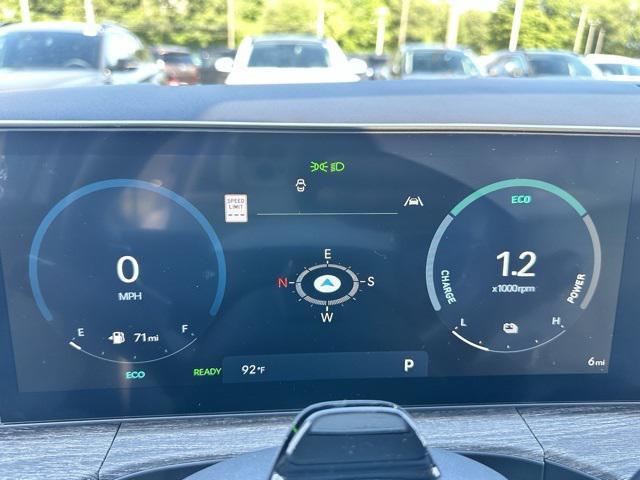 new 2025 Hyundai SANTA FE HEV car, priced at $52,090