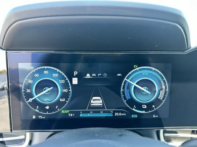 new 2025 Hyundai Elantra car, priced at $31,620