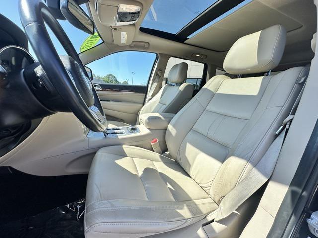 used 2012 Jeep Grand Cherokee car, priced at $15,399