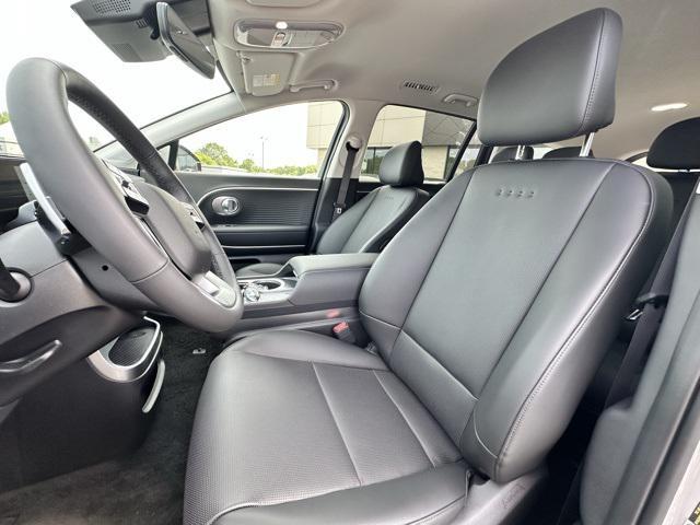 new 2026 Hyundai IONIQ 9 car, priced at $69,085