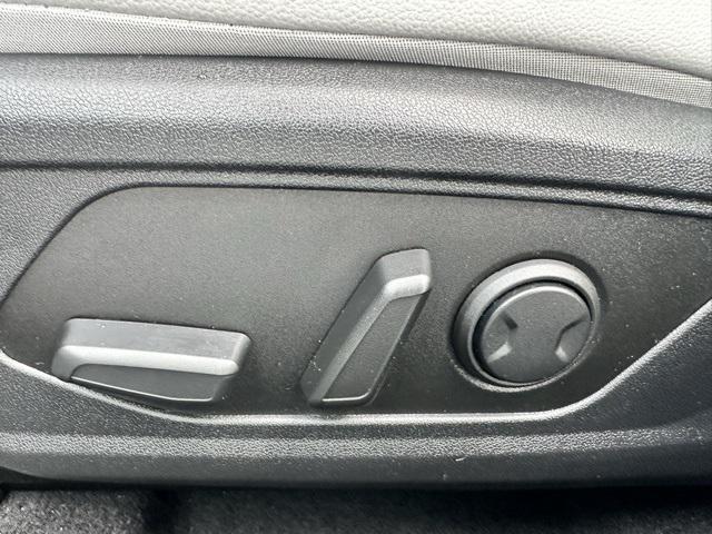 used 2025 Hyundai Elantra car, priced at $23,679