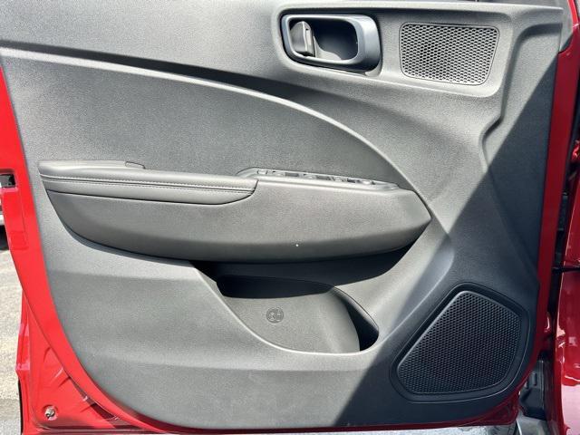 new 2025 Hyundai Venue car, priced at $25,975