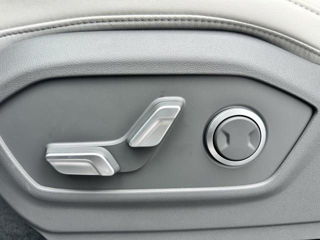 new 2025 Hyundai Santa Fe car, priced at $41,015