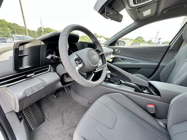 new 2025 Hyundai Elantra car, priced at $25,565