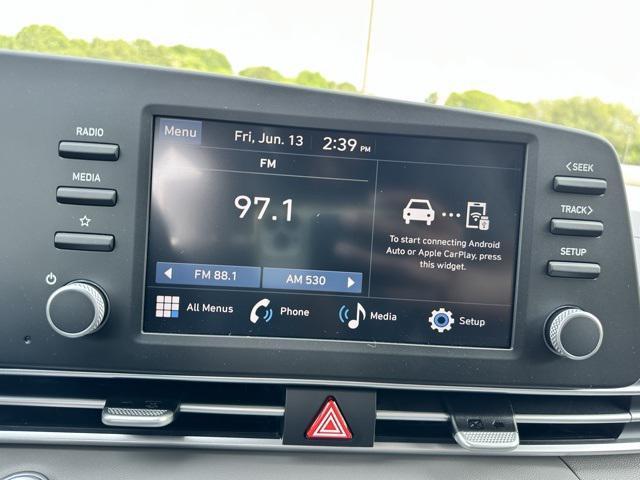 new 2025 Hyundai Elantra car, priced at $25,565