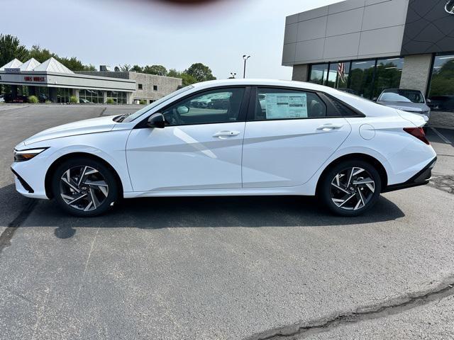 new 2025 Hyundai Elantra car, priced at $25,565