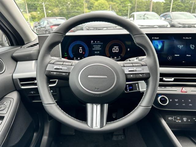new 2025 Hyundai Sonata Hybrid car, priced at $33,053