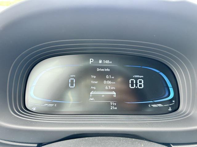 new 2025 Hyundai Venue car, priced at $25,640