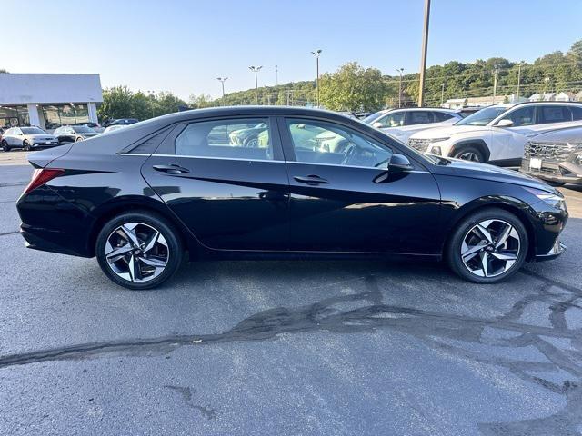 used 2023 Hyundai Elantra car, priced at $21,039
