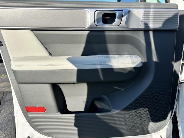 new 2025 Hyundai Santa Fe car, priced at $42,500