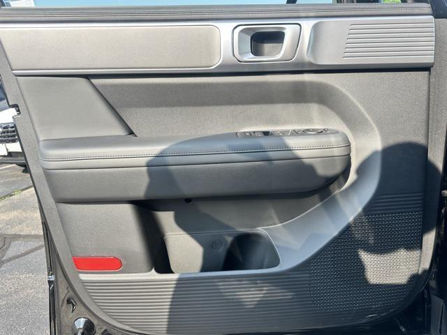 new 2025 Hyundai Santa Fe car, priced at $43,330