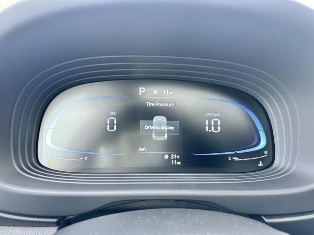new 2025 Hyundai Venue car, priced at $24,090