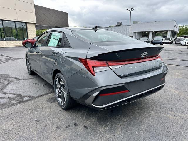 new 2025 Hyundai Elantra car, priced at $29,200