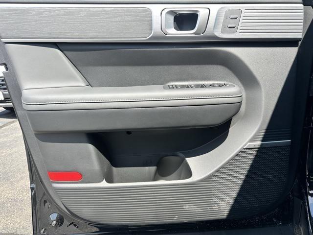 new 2025 Hyundai Santa Fe car, priced at $48,750