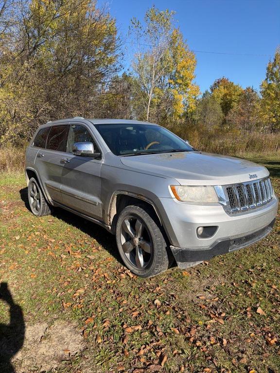 used 2011 Jeep Grand Cherokee car, priced at $5,384