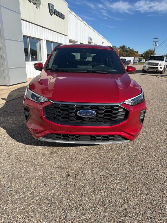 used 2023 Ford Escape car, priced at $26,990