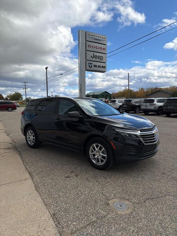 used 2022 Chevrolet Equinox car, priced at $17,425