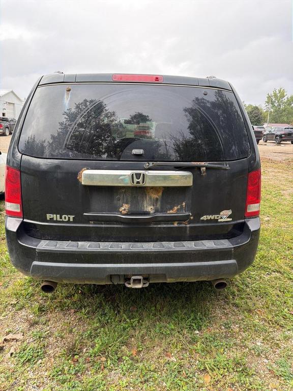 used 2011 Honda Pilot car, priced at $3,699