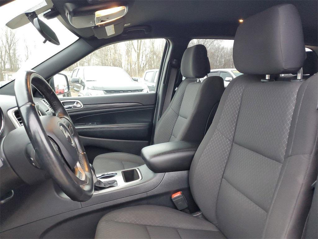 used 2019 Jeep Grand Cherokee car, priced at $16,007