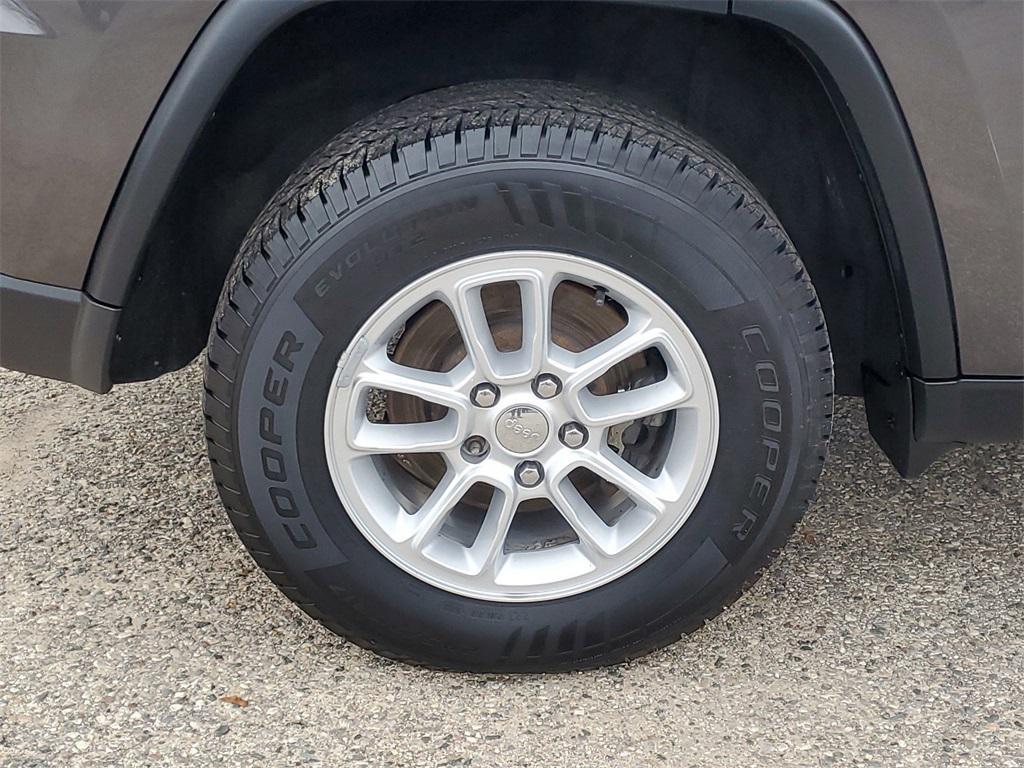 used 2019 Jeep Grand Cherokee car, priced at $16,007