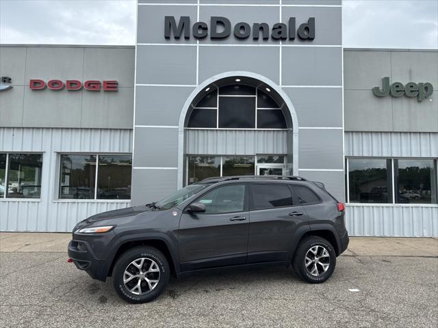used 2016 Jeep Cherokee car, priced at $18,901