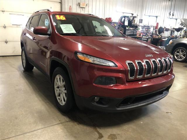 used 2016 Jeep Cherokee car, priced at $10,495