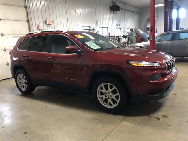 used 2016 Jeep Cherokee car, priced at $10,495